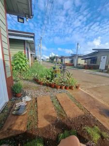 Fotografija u galeriji objekta Homey Inn-Olango Island Staycation ,block 1 lot 15 u gradu Lapu Lapu City