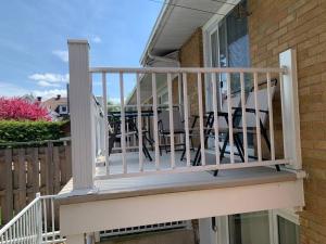 Μπαλκόνι ή βεράντα στο Apartment with a Balcony and Free Parking