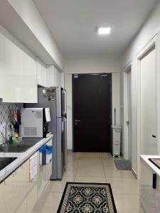 Kuchyň nebo kuchyňský kout v ubytování Duplex 3R2B Eclipse Residence