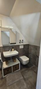 Ένα μπάνιο στο DG Apartment in der Altstadt