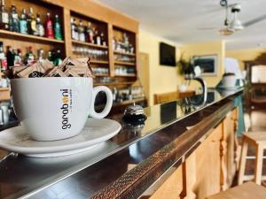 Lounge nebo bar v ubytování Chalet Hotel Diamant