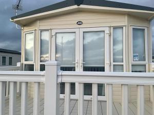 Μπαλκόνι ή βεράντα στο Static Caravan Saltcoats Ayrshire Scotland 3 bedroom balcony