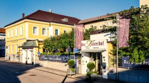 The building in which a szállodákat is located