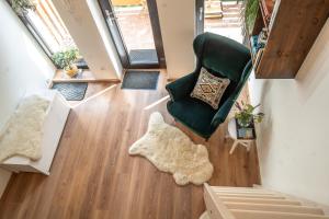 Posezení v ubytování Apartmán Spálený mlýn + 24 fotografií
