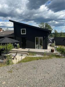 Το κτήριο όπου στεγάζεται  το διαμέρισμα