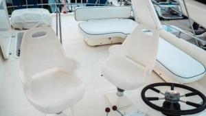 Posezení v ubytování Yate en Port Fórum