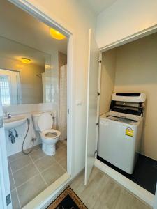 Vannituba majutusasutuses Minimal 2 BR next to IKEA, Central Westgate Bangyai