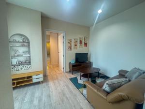 Istumisnurk majutusasutuses Minimal 2 BR next to IKEA, Central Westgate Bangyai