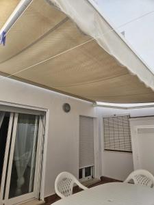 Balkón nebo terasa v ubytování Precioso Apartamento en el centro, Parking Gratis