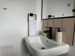 Ванная комната в Belfast Stylish Stays +44 фотографии