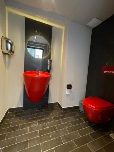 Koupelna v ubytování Viola Hotel Budva