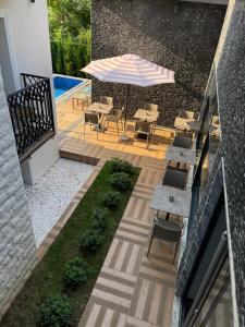 Patio nebo venkovní prostory v ubytování Viola Hotel Budva