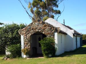 Το κτήριο όπου στεγάζεται  the country house