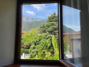 Nespecifikovaný výhled na hory nebo výhled na hory při pohledu z apartmánu