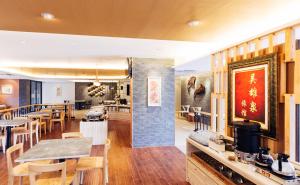 Χώρος καθιστικού στο Baron Residence Bangkok