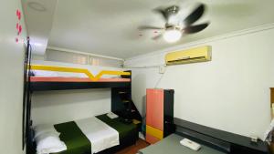 Gallery image of Casa Feliz Hostal in Santa Marta +88 photos