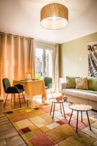 Zdjęcie z galerii obiektu Grand studio, centre ville Rénové et lumineux w mieście Dieppe