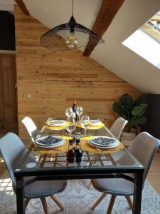 Foto sihtkohas Ramillies asuva majutusasutuse 140 m2 de charme à la campagne dans un style design galeriist