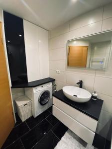 Kúpeľňa v ubytovaní Luxuriöses und modernes Apartment zum Wohlfühlen