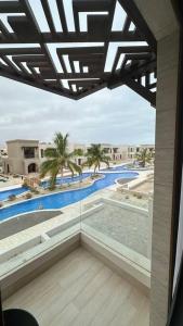 Bazén v ubytování Hawana Salalah Resort - Riviera 9 nebo v jeho okolí
