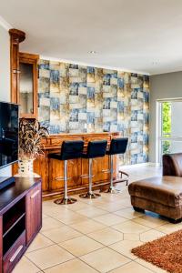 Χώρος καθιστικού στο 100 Geneva