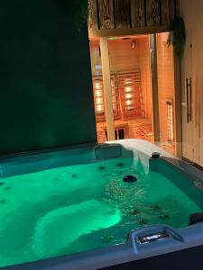 Gallery image of Le cocon spa privé in Arc