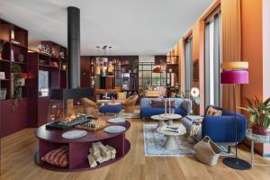Stay KooooK Leipzig City - Online Check In的休息区