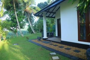 Κήπος έξω από το Villa Green Paradise +2 φωτογραφίες