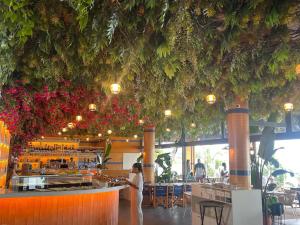 Restaurace v ubytování Comfortable and relaxing house in Bonalba