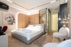 Ein Bett oder Betten in einem Zimmer der Unterkunft Luxury Rooms - FOR GIFT