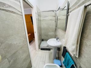 Koupelna v ubytování Affitta Camere Mattia Mottola