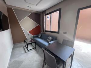 พื้นที่นั่งเล่นของ Appartement No 1 vue sur la cour