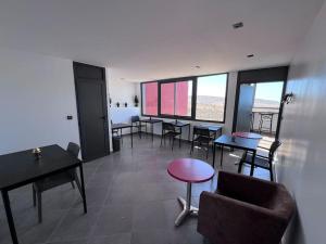 พื้นที่นั่งเล่นของ Appartement No 1 vue sur la cour