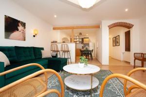 Posedenie v ubytovaní Emerald Apartment