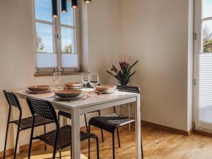 ネルトリンゲンにあるSCHEE Apartments - stilvolle & zentrale Wohnungen mit Privatparkplatzのギャラリーの写真