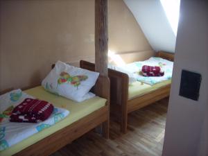 A bed or beds in a room at Ferienhaus am Lech