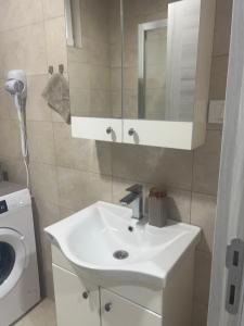 Koupelna v ubytování Apartman Kraljice Natalije + 19 fotografií