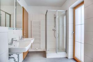 Kúpeľňa v ubytovaní Holiday Homes Obertraun - Oberösterreich 86