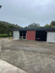 Φωτογραφία από το άλμπουμ του Self contained open shed space σε Wainui