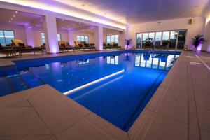 The swimming pool at or close to Worcester Bank House Hotel Spa & Golf; BW Premier Collection