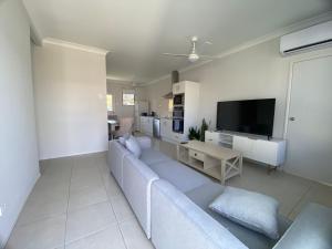 TV a/nebo společenská místnost v ubytování Runcorn