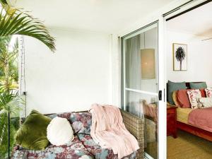 ゴールドコーストにあるElanora 3 bedroom apartmentのギャラリーの写真