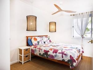 ゴールドコーストにあるElanora 3 bedroom apartmentのギャラリーの写真 +30枚の写真