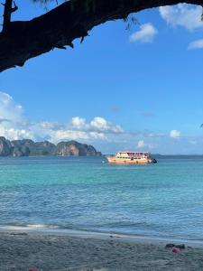 Un paisaje natural cerca del hostal