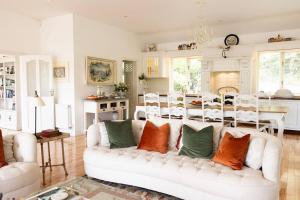Ruang duduk di 'Ripponlea' Inistioge, stunning countryside home