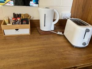 弗林德斯瑞格斯汽车旅馆 - 磨坊的咖啡和沏茶工具