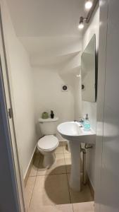 Ένα μπάνιο στο Casa Pucón - Condominio Los Robles