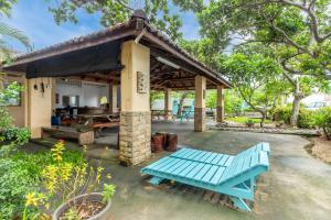 Garður fyrir utan Kenting Shen's Homestay