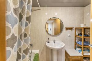 Koupelna v ubytování Loft Palamós + 15 fotografií