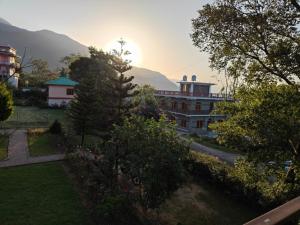 Fotografie z fotogalerie ubytování Aditya Homestay Bir-Billing surrounded by Mountains v destinaci Bir